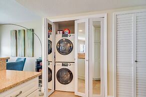 Walk to Clearwater Beach: Dockside Condo