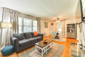 4 Mi to Nascar Hall of Fame: Charlotte Gem w/ Yard