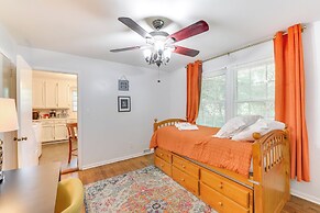 4 Mi to Nascar Hall of Fame: Charlotte Gem w/ Yard