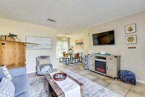 < 3 Mi to Gulf: Family-friendly Retreat w/ Yard!