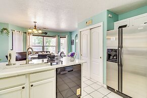 Family Home w/ Seasonal Pool Access in Albuquerque