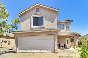 Family Home w/ Seasonal Pool Access in Albuquerque