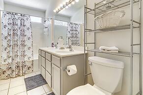 Family Home w/ Seasonal Pool Access in Albuquerque
