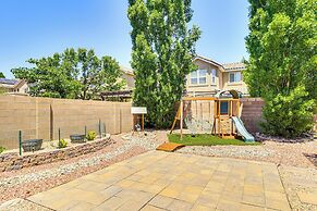Family Home w/ Seasonal Pool Access in Albuquerque