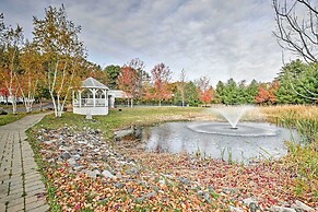 1 Mi to Moody Beach: Cottage w/ Pool Access!