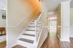 3 Mi to Dtwn Cary: Family Home w/ Deck!