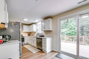 3 Mi to Dtwn Cary: Family Home w/ Deck!