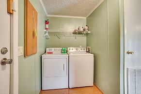 Near Historical Sites: Quiet St Helena Island Home