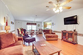 Near Historical Sites: Quiet St Helena Island Home