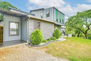 Day Trip to Dallas: Alvarado Apt w/ Shared Yard