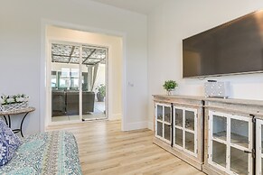 8 Mi to Lodi Lake: Luxe Home w/ On-site Vineyard