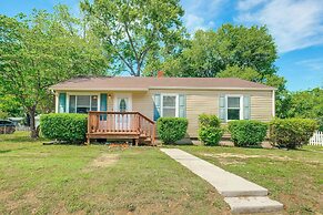 3 Mi to Historic Dtwn: Hopewell Home w/ Yard