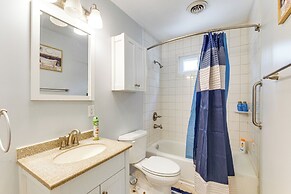 3 Mi to Historic Dtwn: Hopewell Home w/ Yard