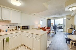 Walk to Daytona Beach: Resort Condo w/ Pool Access