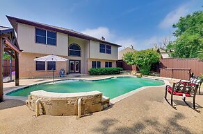 7 Mi to Lewisville Lake: Spacious Denton Home