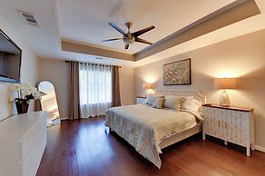7 Mi to Lewisville Lake: Spacious Denton Home