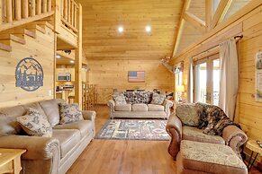 Near Current River: Family-friendly Cabin w/ Deck!