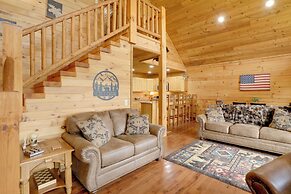 Near Current River: Family-friendly Cabin w/ Deck!