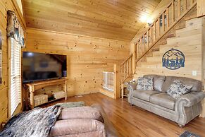 Near Current River: Family-friendly Cabin w/ Deck!