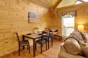 Near Current River: Family-friendly Cabin w/ Deck!