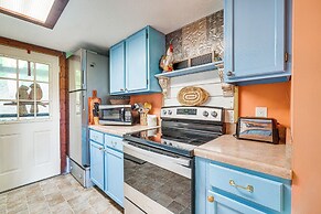 4 Mi to Lake Santeetlah: Cabin w/ Deck & Views