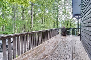 4 Mi to Lake Santeetlah: Cabin w/ Deck & Views