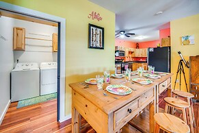 1 Mi to Lake Texoma Access: Home w/ Deck