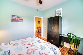 1 Mi to Lake Texoma Access: Home w/ Deck