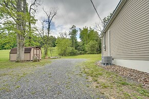 Fish, Hunt & Hike: Pet-friendly Home in Allenwood