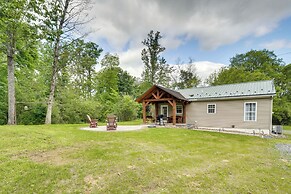 Fish, Hunt & Hike: Pet-friendly Home in Allenwood