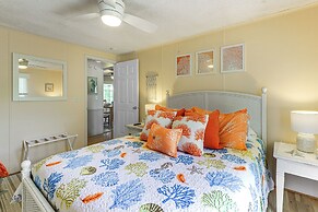 2 Blocks to Crystal Coast: Family-friendly Retreat