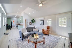 Hike, Fish & Explore: Peaceful Mcalester Cabin!