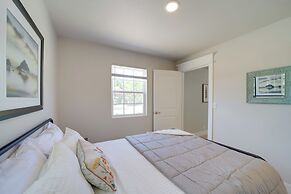 Hike, Fish & Explore: Peaceful Mcalester Cabin!