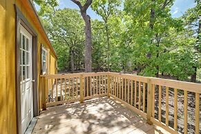 Cabin in Petrified Forest - Modern Mcalester Gem!