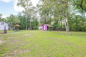 Home 1 Mi to Dtwn Conway: Great for Beach Days!