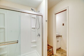 Walkable Townhome: 'M on Main' in Wytheville