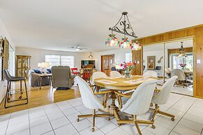 Dock + Screened Porch: Lake Istokpoga Retreat