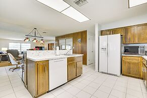 Dock + Screened Porch: Lake Istokpoga Retreat