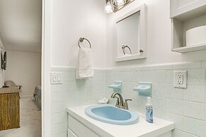 Dock + Screened Porch: Lake Istokpoga Retreat