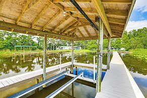 Dock + Screened Porch: Lake Istokpoga Retreat