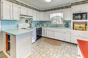 Walkable Beach Retreat on Chesapeake Bay!