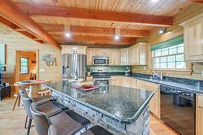 Game Room, Hot Tub & Decks: Scenic Franklin Cabin