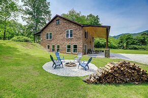 Creekside Retreat w/ Mtn Views in Lambsburg!