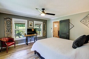 Creekside Retreat w/ Mtn Views in Lambsburg!