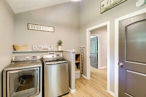 Creekside Retreat w/ Mtn Views in Lambsburg!