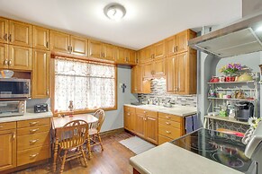 2 Mi to Minnesota River: Family Home Near Fishing!