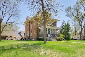 2 Mi to Minnesota River: Family Home Near Fishing!