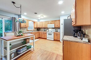 < 1 Mi to Main St: Rural Gem in Cherry Valley