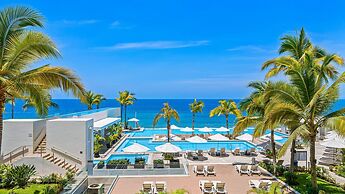 Gorgeous 1BR Condo With Pools Sea Views