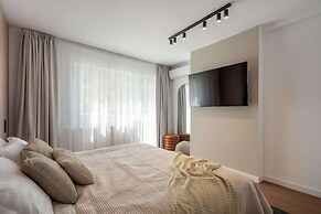 Spacious 3BR by Cismigiu Gardens Calea Victoriei